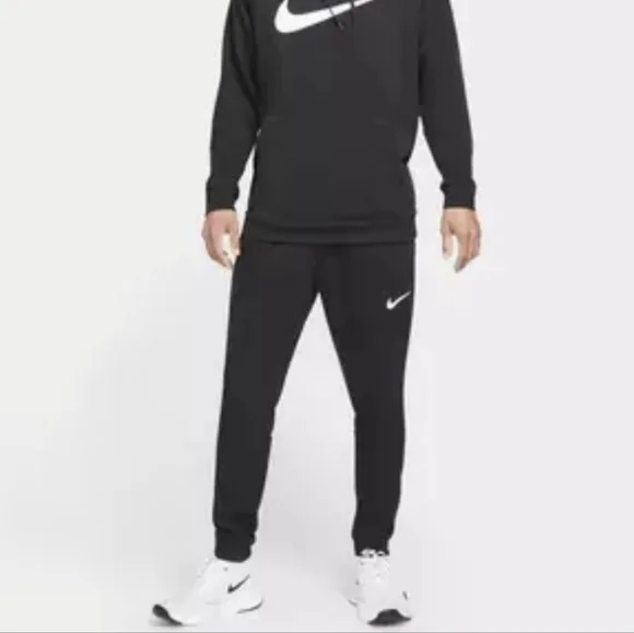 NWT Nike Men's Dri-Fit Tapered Fleece Black Training Jogger Pants Small - Picture 2 of 9